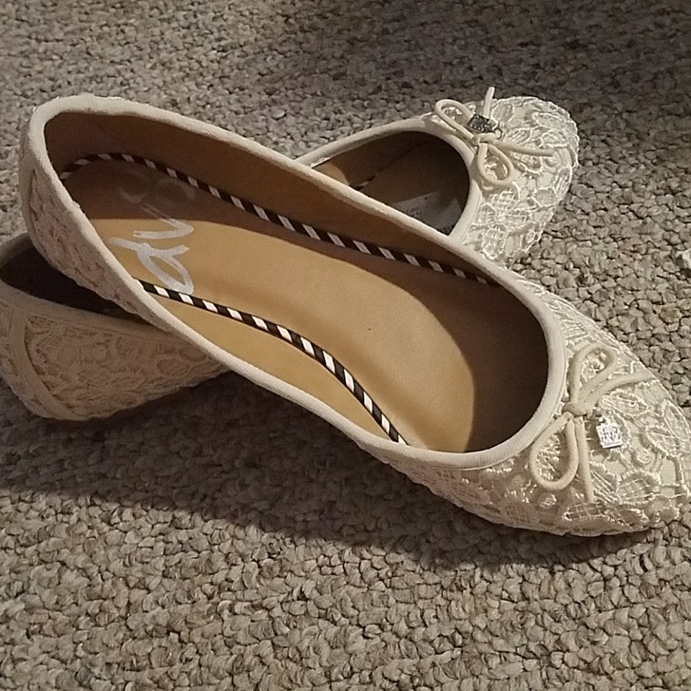 Cream lace flats